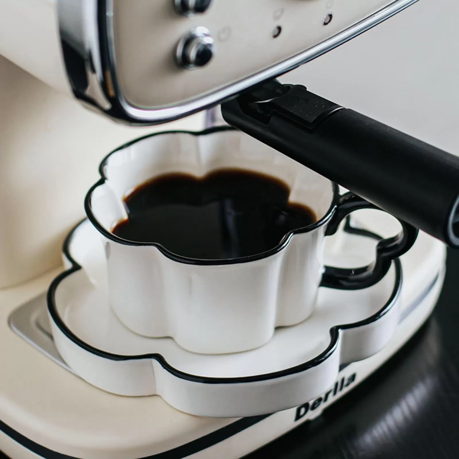 blomstret keramisk kaffekop Kina