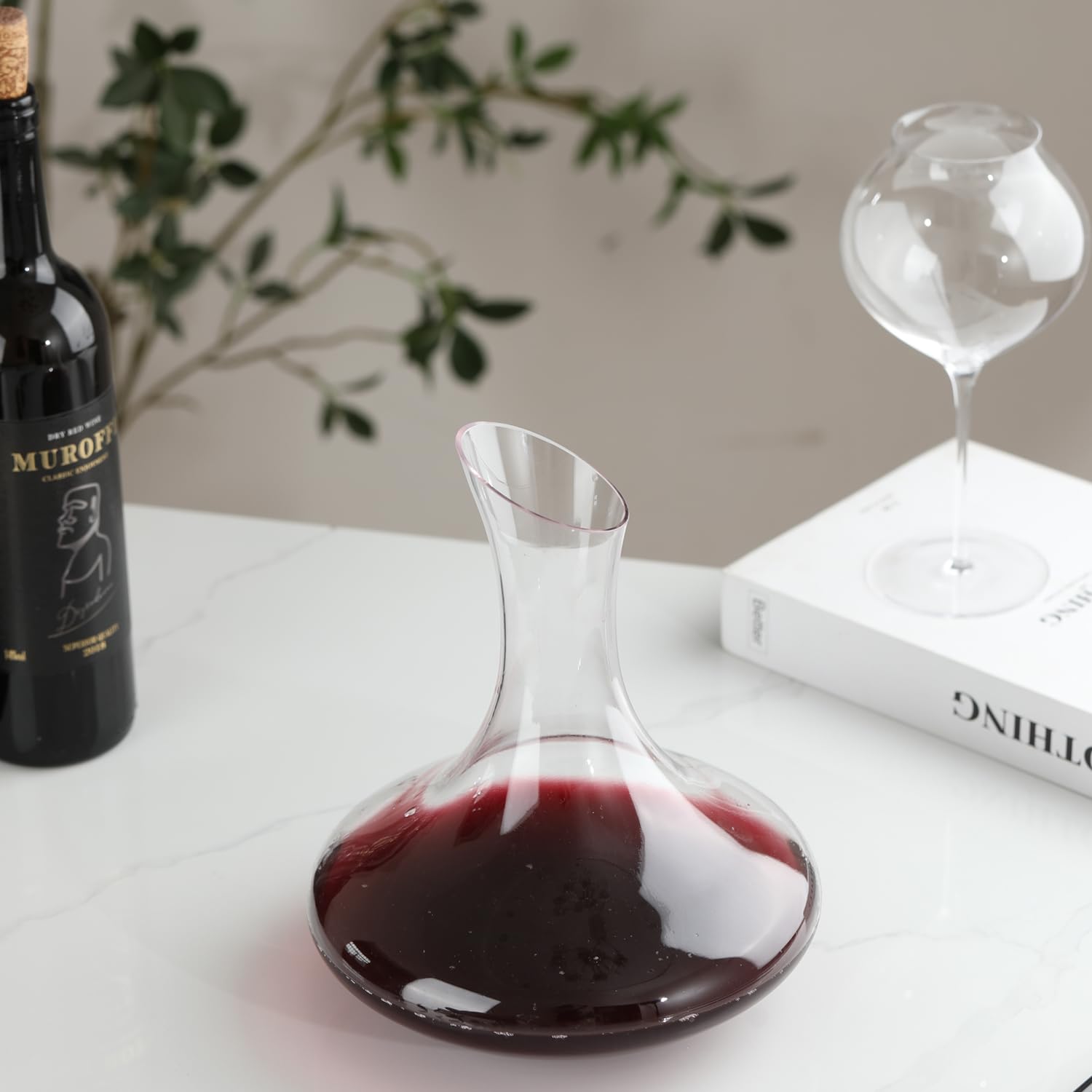 手吹き鉛フリークリスタルワインデカンタ、ワインカラフェ、1100ml /37.2オンス赤ワインデカンタ、白ワインと赤ワイン用の小さなデカンタ、エレガントなデザインで注ぎやすい、クリスマス用ワインギフト