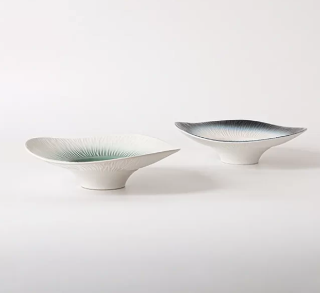 شكل غير منتظم قبعة القش السلطانية ، لوحات العشاء الخزف السائبة ، لوحات المعكرونة السلطانيات بالجملة