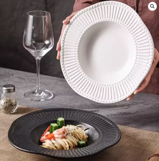 10”Dinner Plates With Striped Edge Design For Events