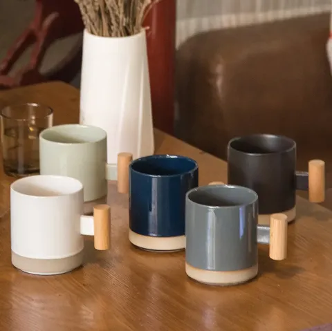 Ceramic Mug with Wood Handle Wholesale in china