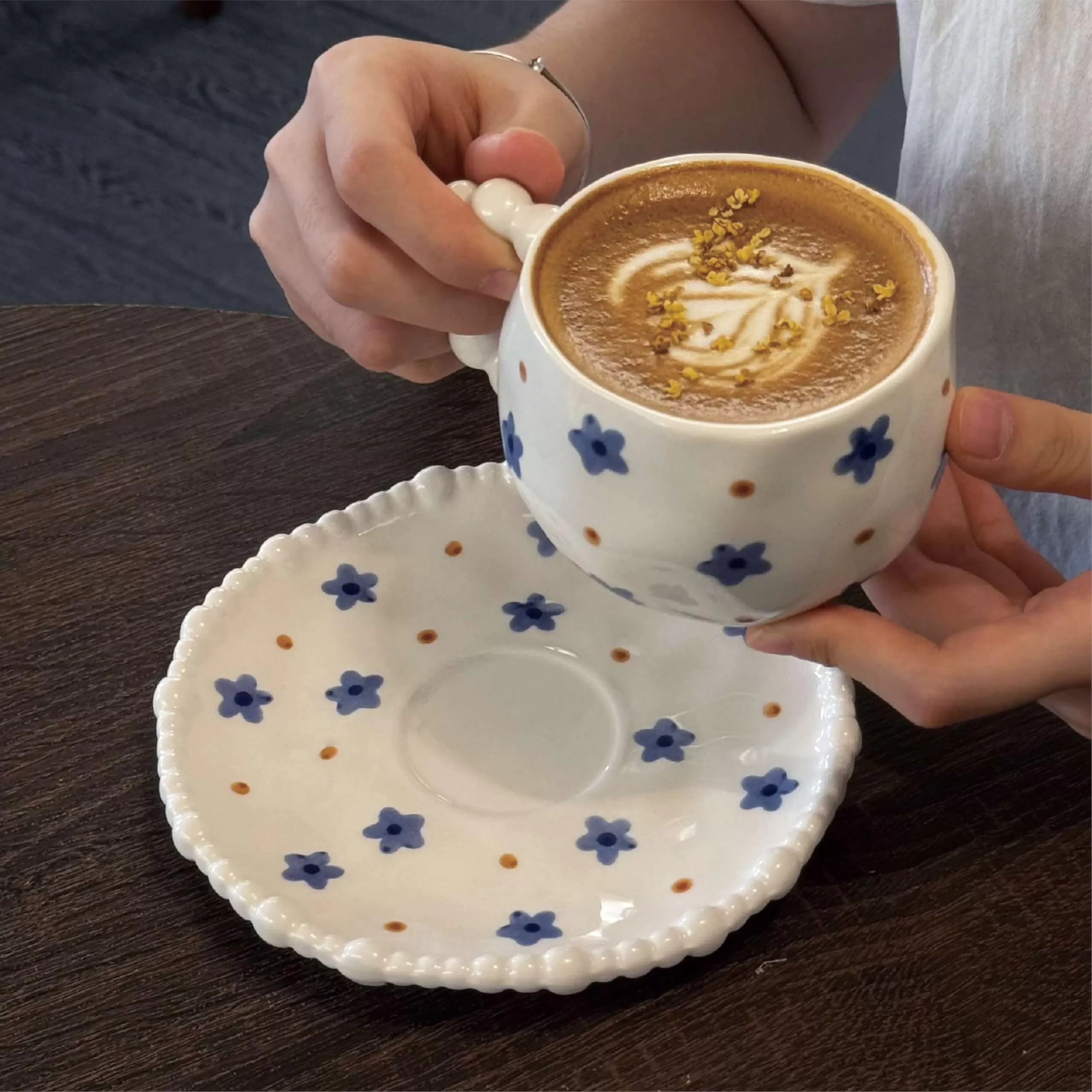 hand-decorated tea cups bulk