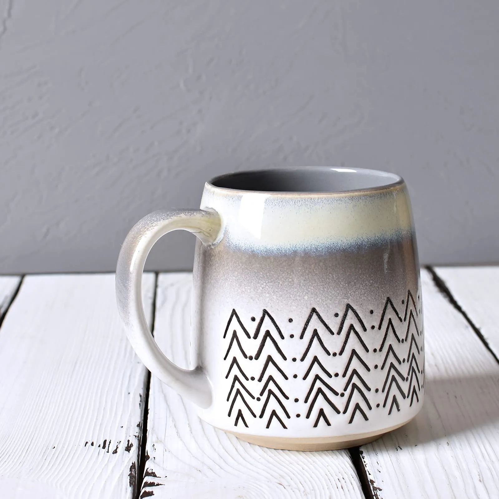 Wholesale gray stoneware tea mug China