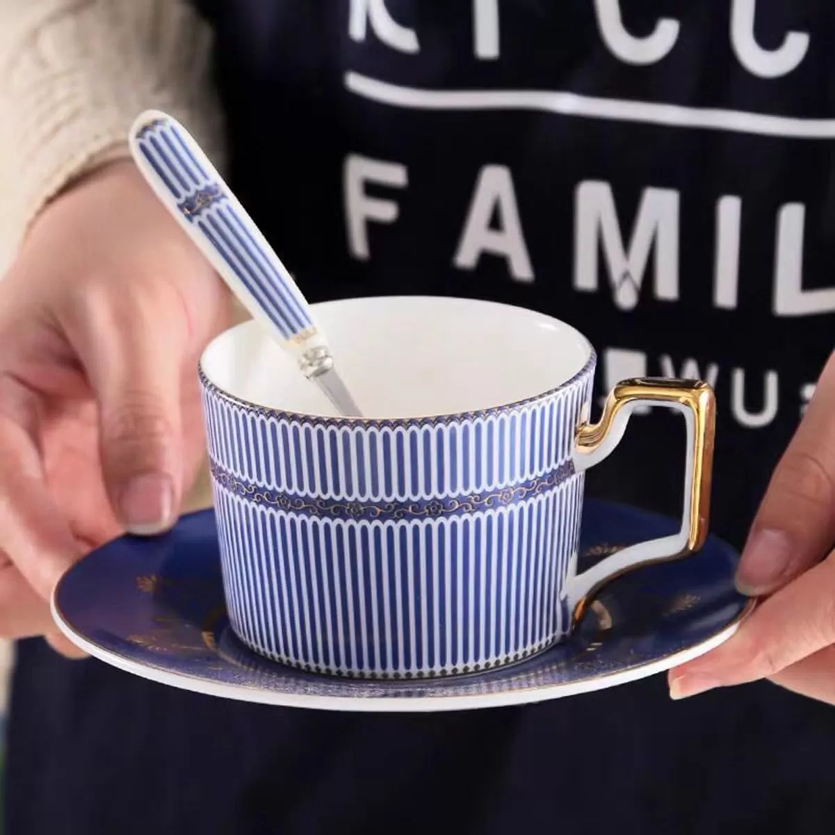  luxury bone china tea cups supplier China