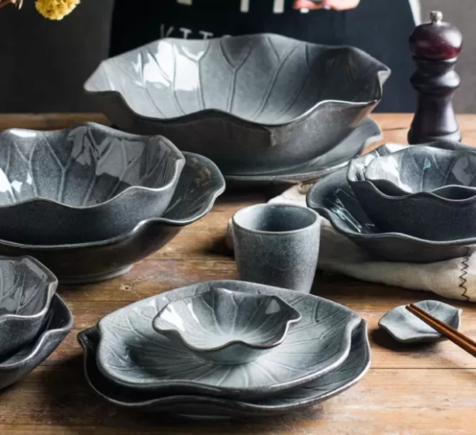 wholesale lotus-shaped dinnerware