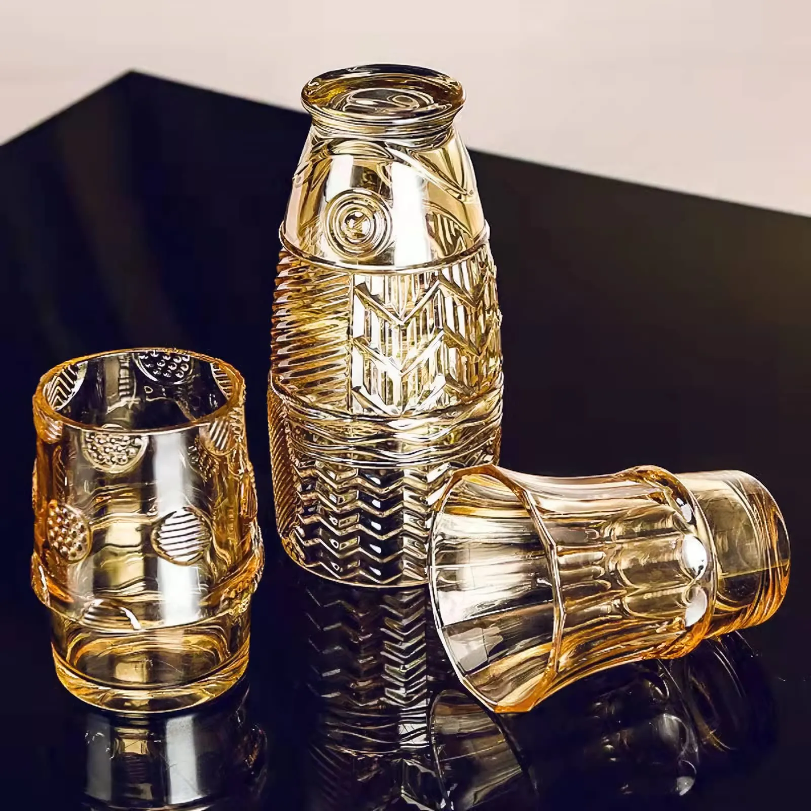 Koi Fish Stackable Glass Cups, Set of 4, 9.0 fl oz, Amber, Decorative Drinking Glasses