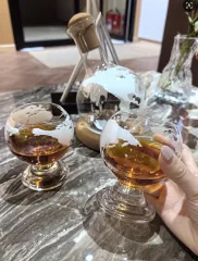 World Map Rotating Whiskey Glass & Globe Decanter Set Wholesale in China