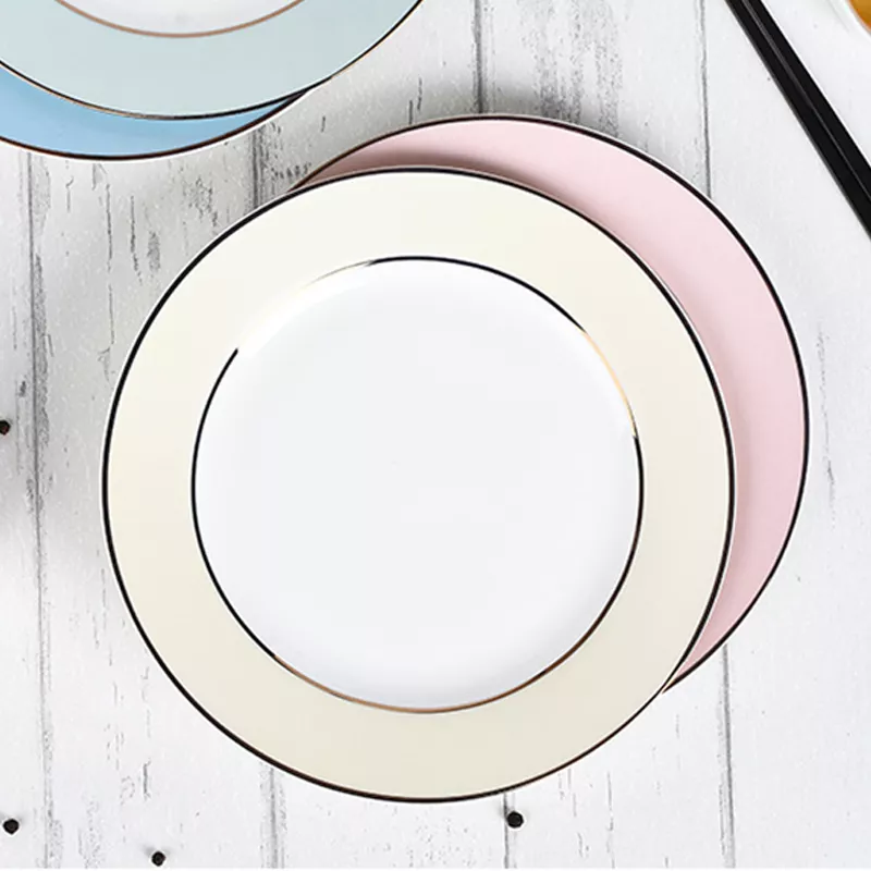 Golden Rim Restaur Plates Ceramic Pasta Steak Plate Factory en China;