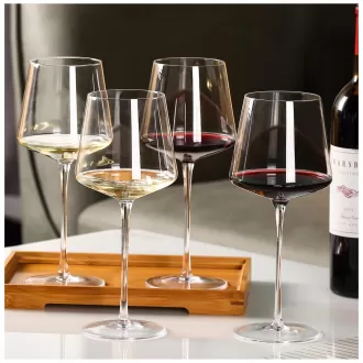 Juego de copas de vino tinto de 18 oz de 4 copas de vino de cristal sin plomo con tallo alto y largo 【Sopladas a mano】 Copas de vino cuadradas con tallo Regalos para fiesta en casa