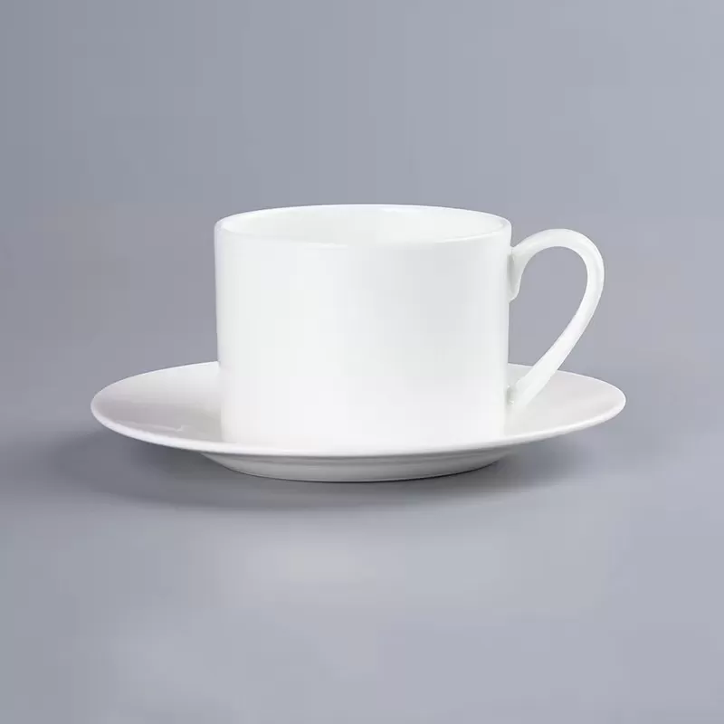 主 4
