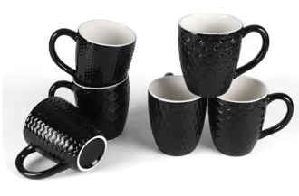 Tasses à café en porcelaine avec texture individuelle
