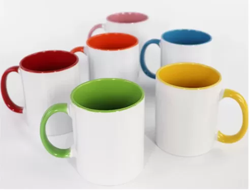 Tasses de sublimation vides vibrants pour les ordres en vrac