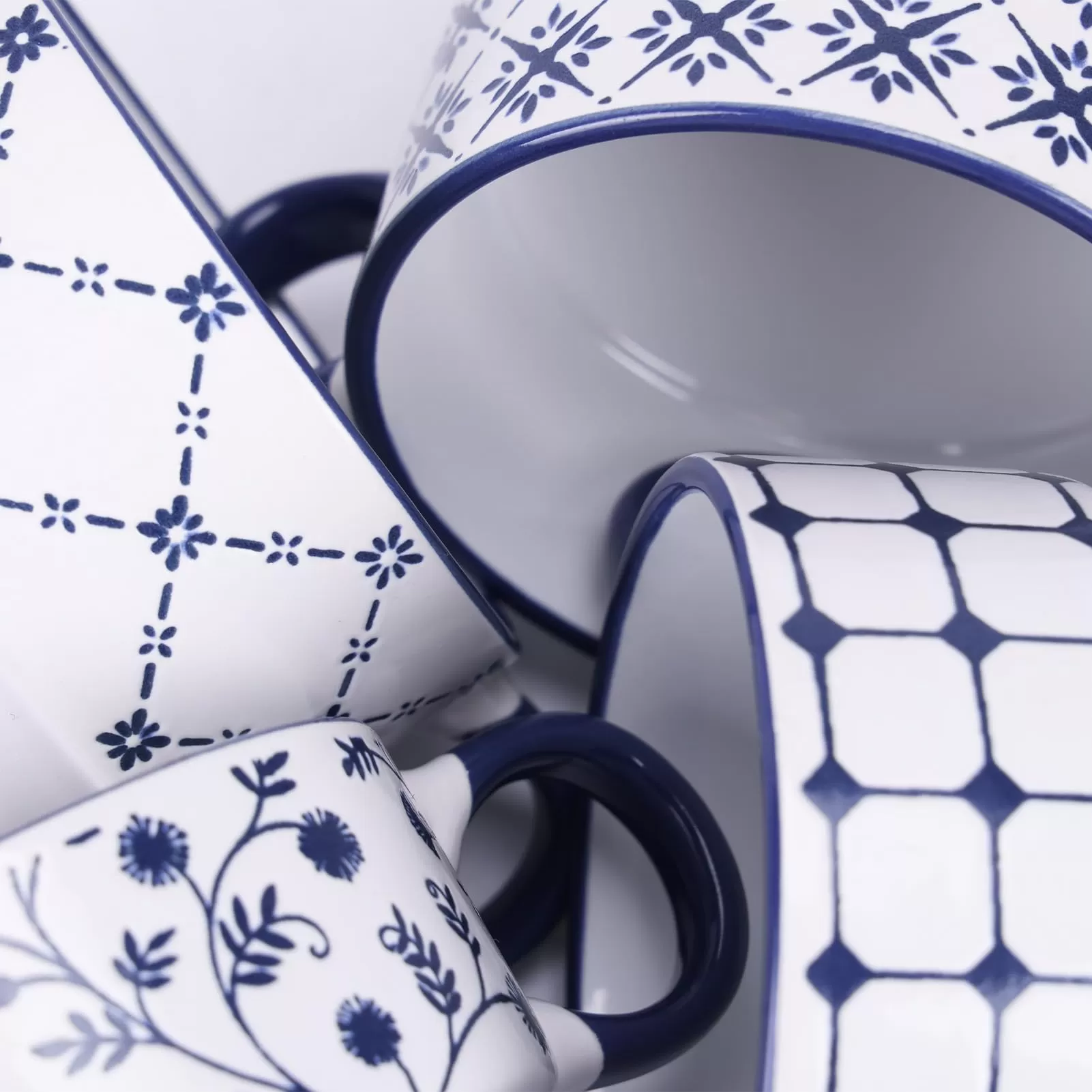  tasses de café en céramique bleu avec manche en gros en Chine 