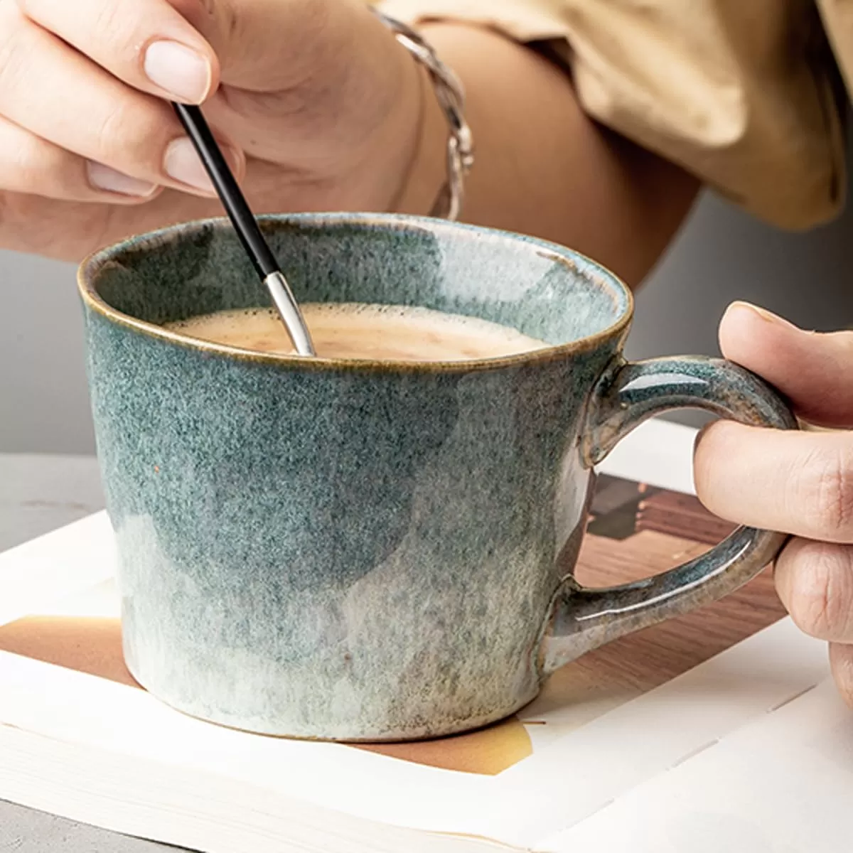 Tasses en céramique vintage achat en vrac