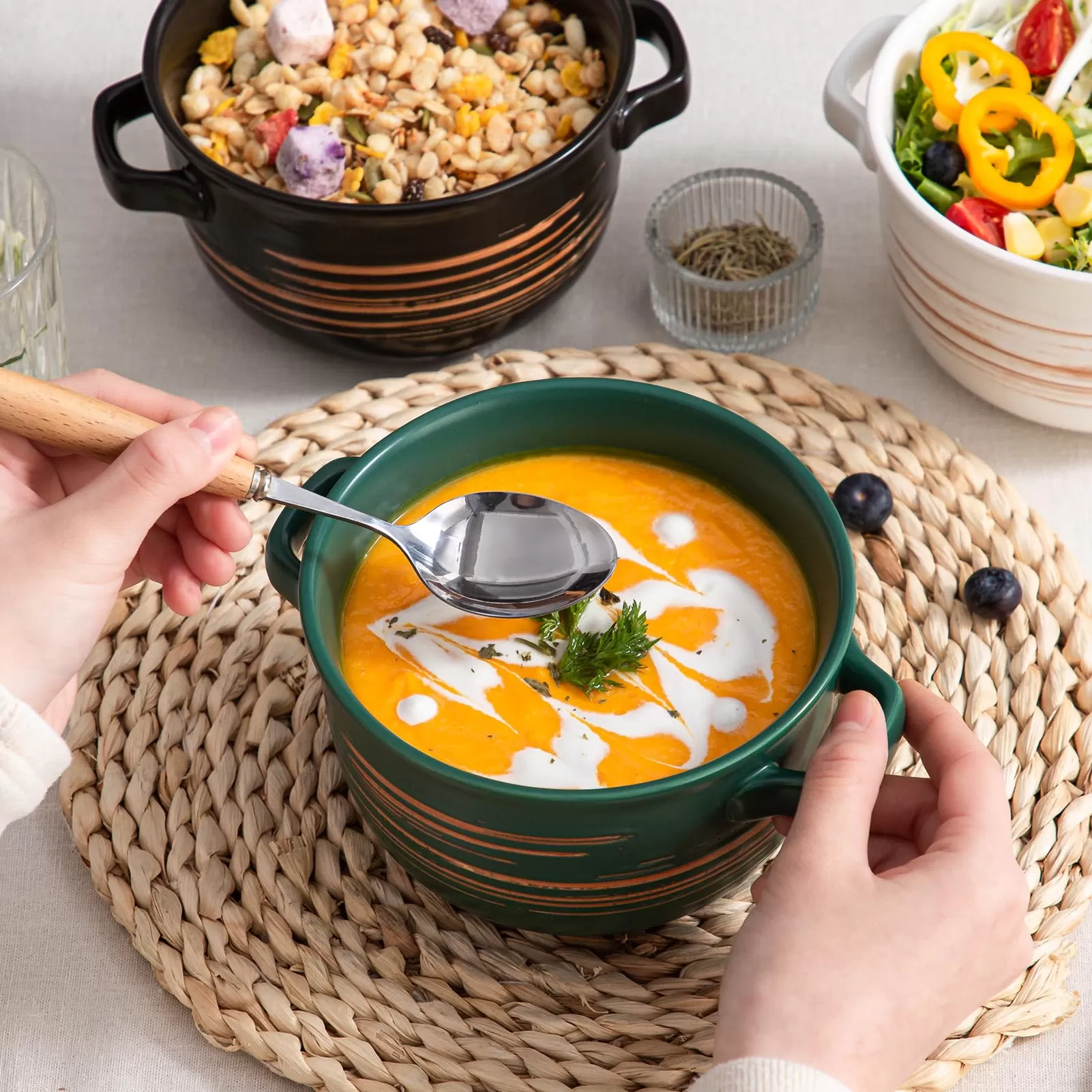 Bols à soupe à l'oignon français