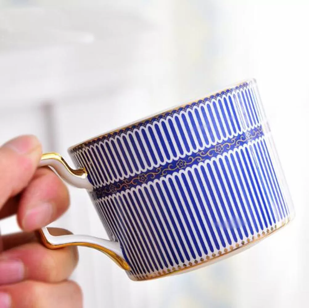 tasse et soucoupe en porcelaine tendre en gros