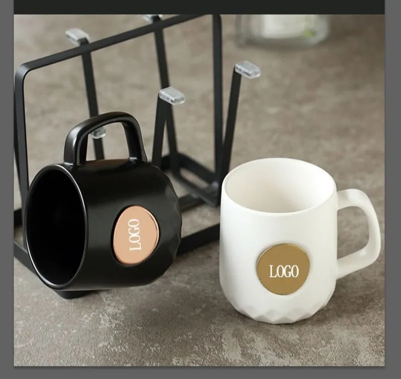 カスタム銅のロゴ卸売を備えたセラミックマグカップ