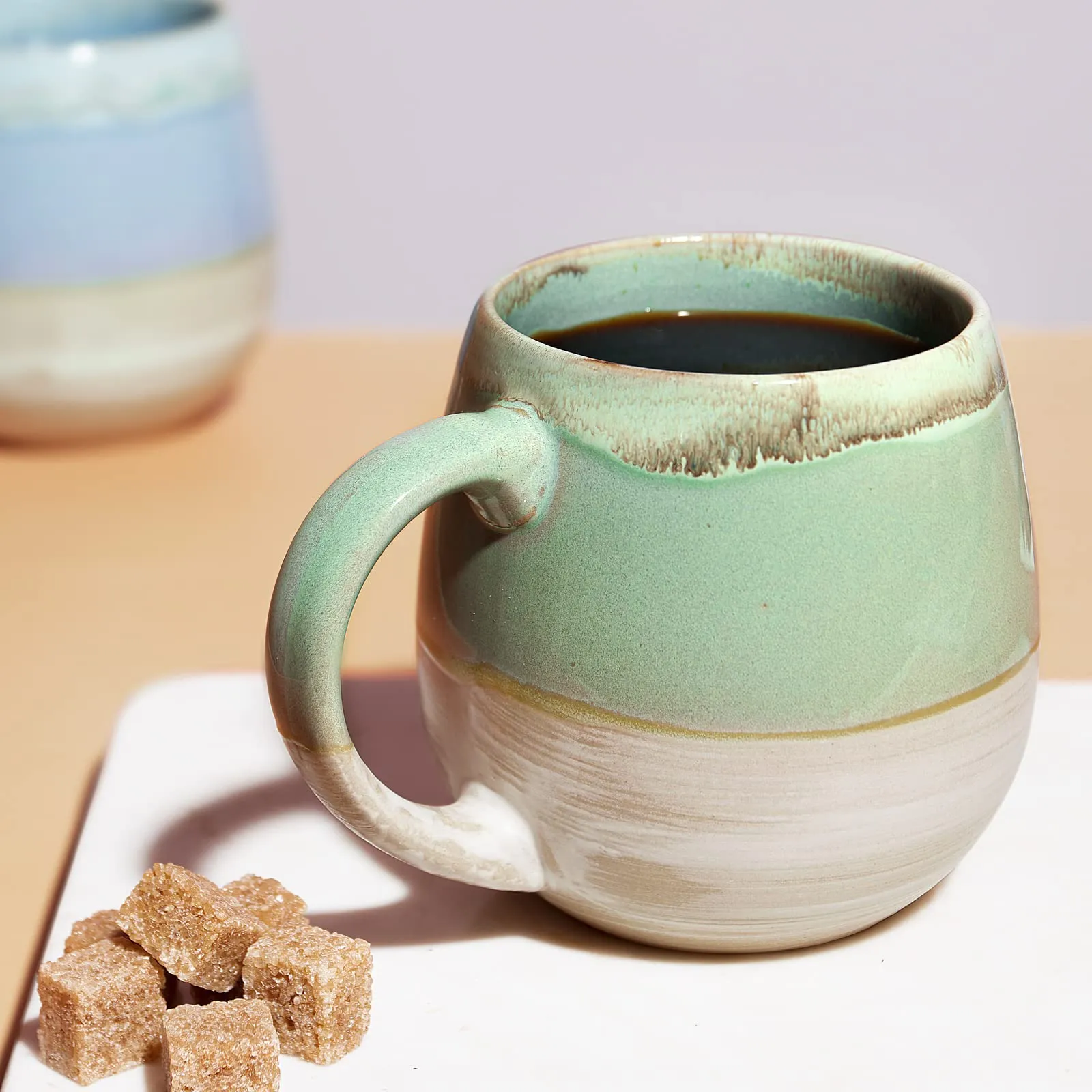 大型セラミックコーヒーマグがかさばります