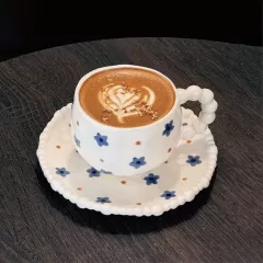 손으로 그린 꽃과 세라믹 차 컵 도매 중국|예술적 도자기 차 세트 글로벌 소매