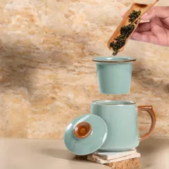 중국에서 도매 세라믹 차 주입기 머그잔:느슨한 잎 차 애호가 및 소매 업체를위한 이상적인 선택