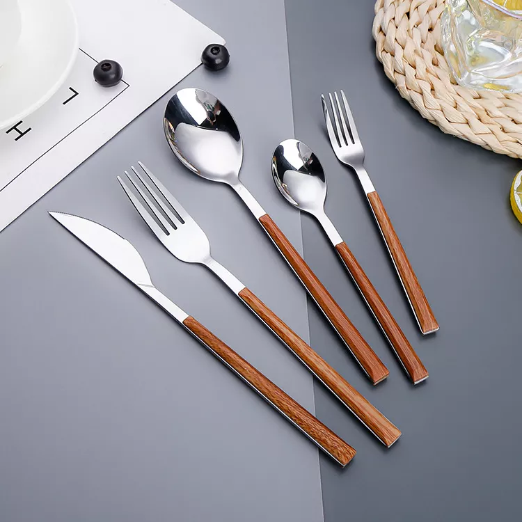 Gỗ tay cầm thiết kế sáng tạo dao kéo bằng thép không gỉ ở Trung Quốc