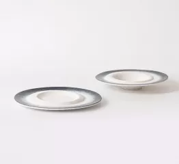 Bán buôn đĩa gốm trắng mờ tại Trung Quốc - Bộ đồ ăn tối giản hiện đại cho người mua toàn cầu